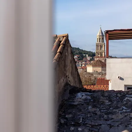 Sea La Vie 3 * Split